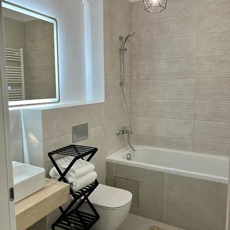 Perfect View At 11th Floor - Duplex Apartment Bucharest